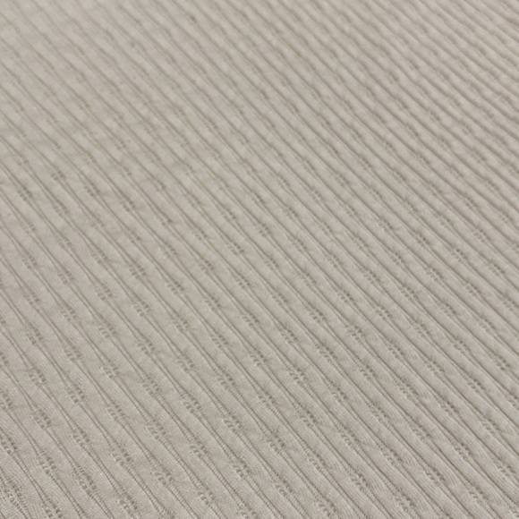 The Limited cream colored short sleeve top size Small - Picture 8 of 8